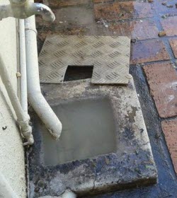 blocked drain plumbers